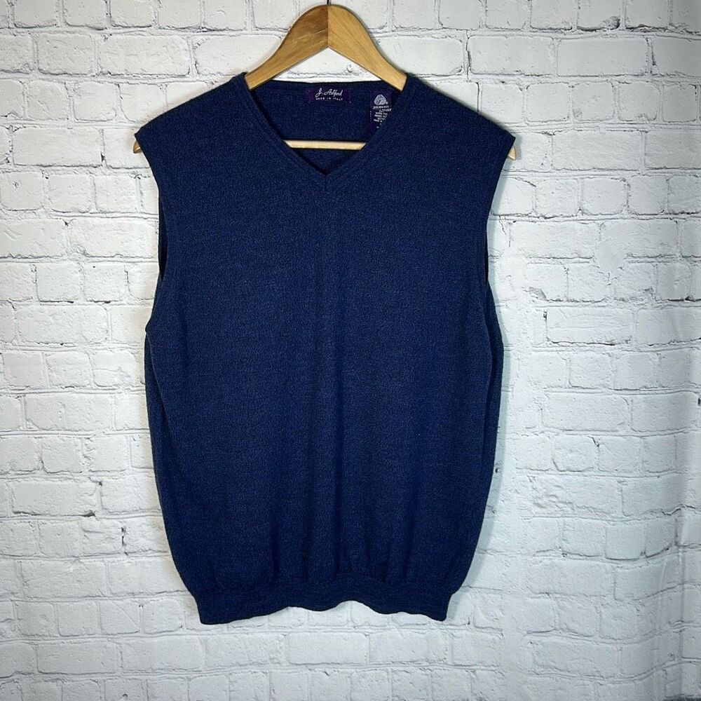 J. Ashford Men's Vest Blue 100% Extra Fine Merino Wool Sweater Italy Size Large